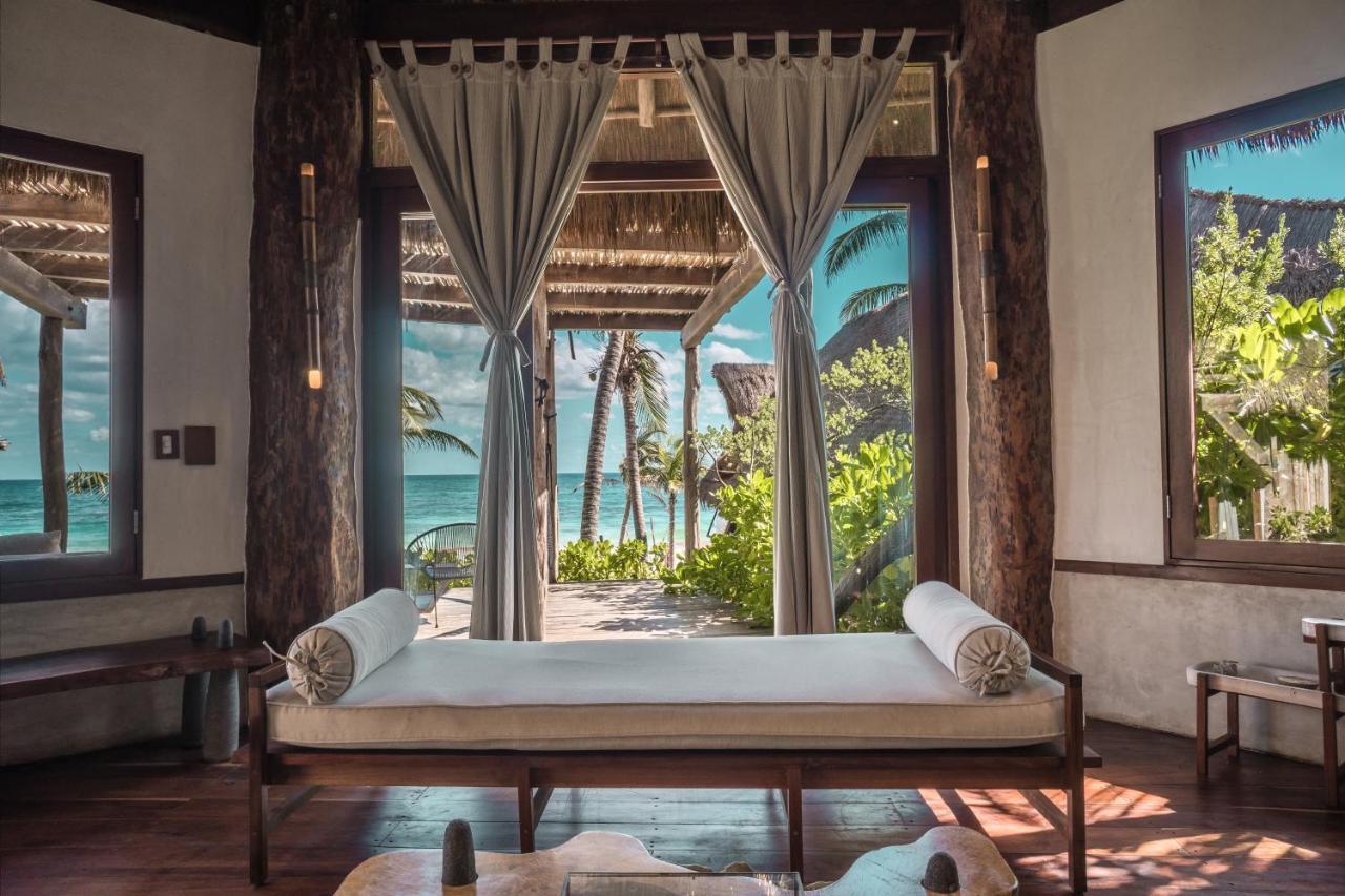 Master Suite Oceanfront with Terrace