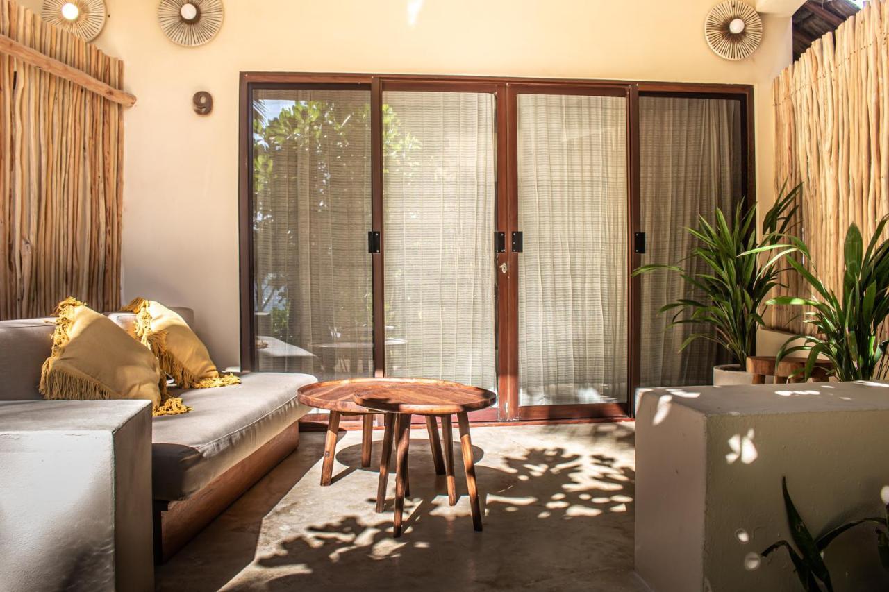 Deluxe Partial Sea View