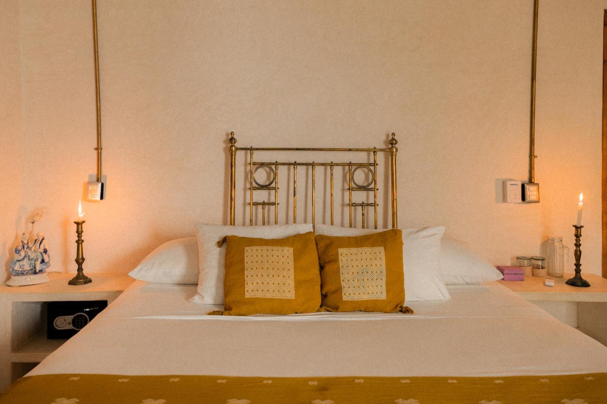 Superior King size Room