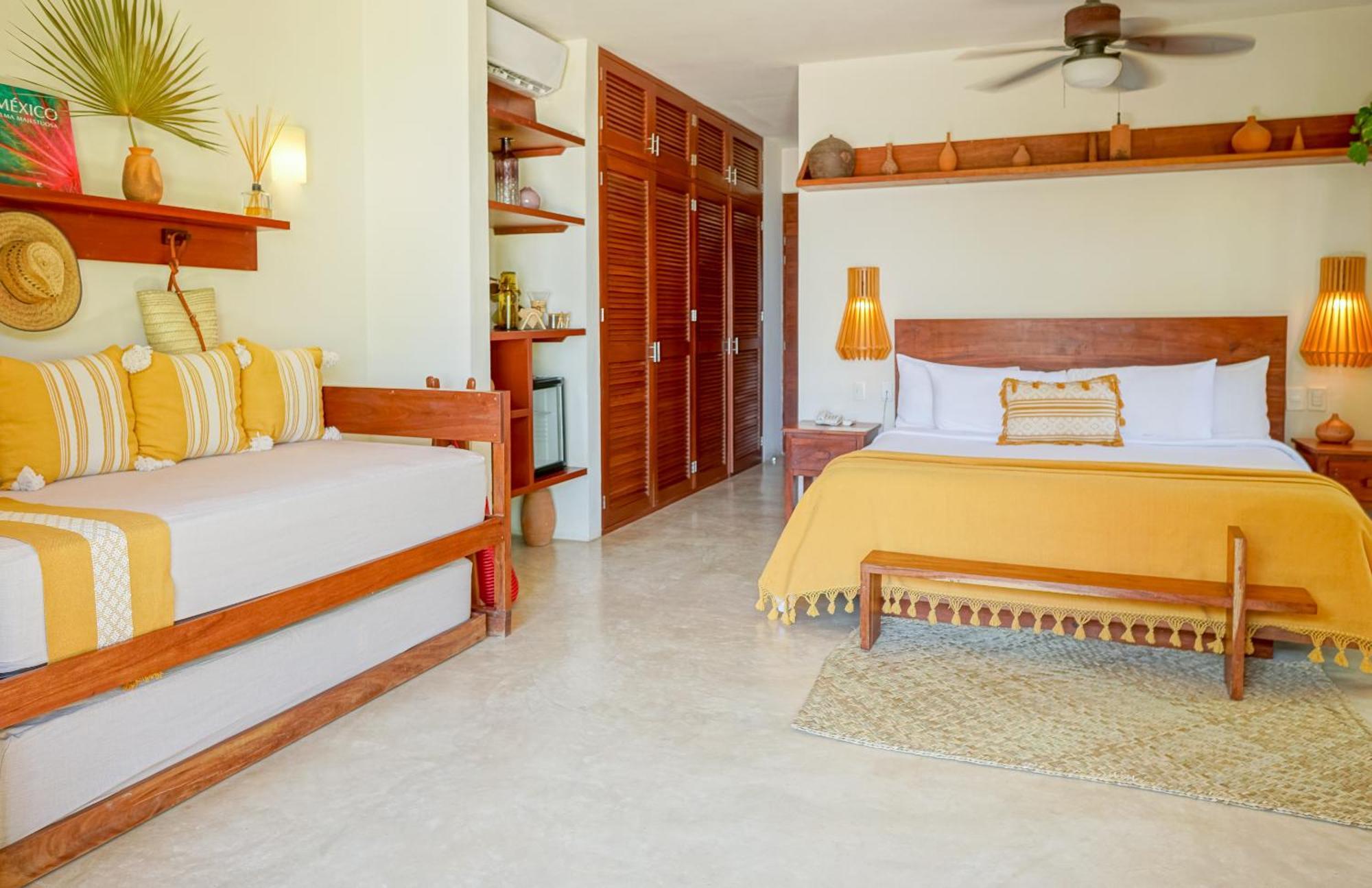 Sea view ground floor Suite with Plunge pool,1717103235:JPEG