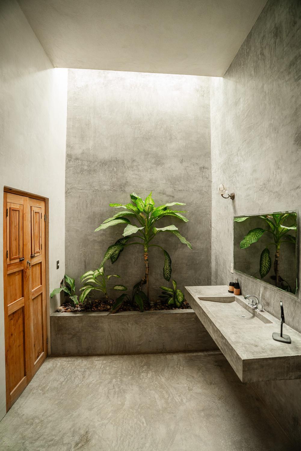 Suite with Garden View