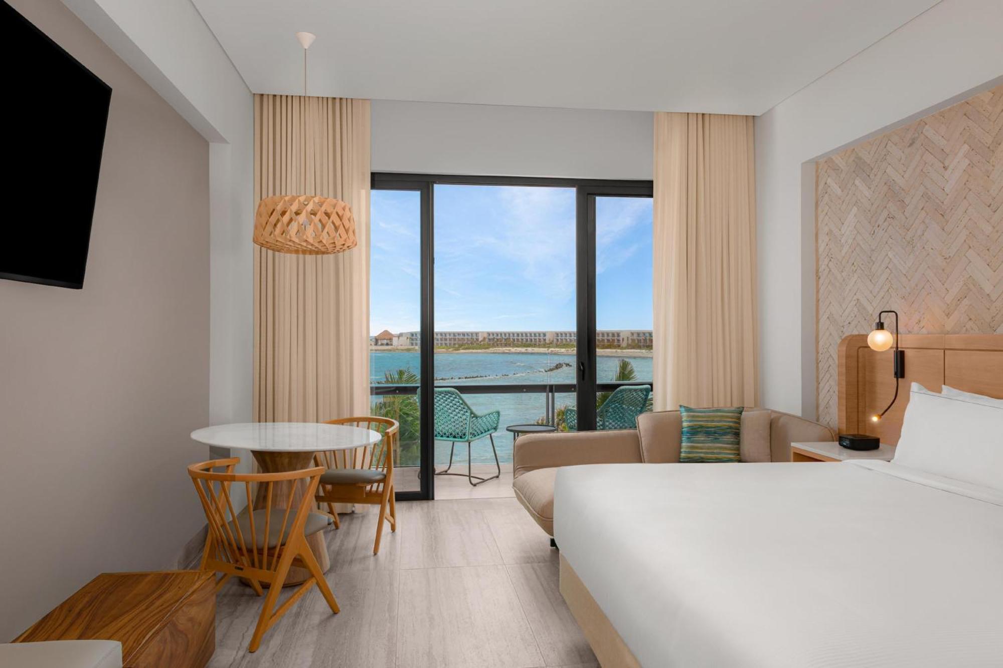 King Suite with Ocean View