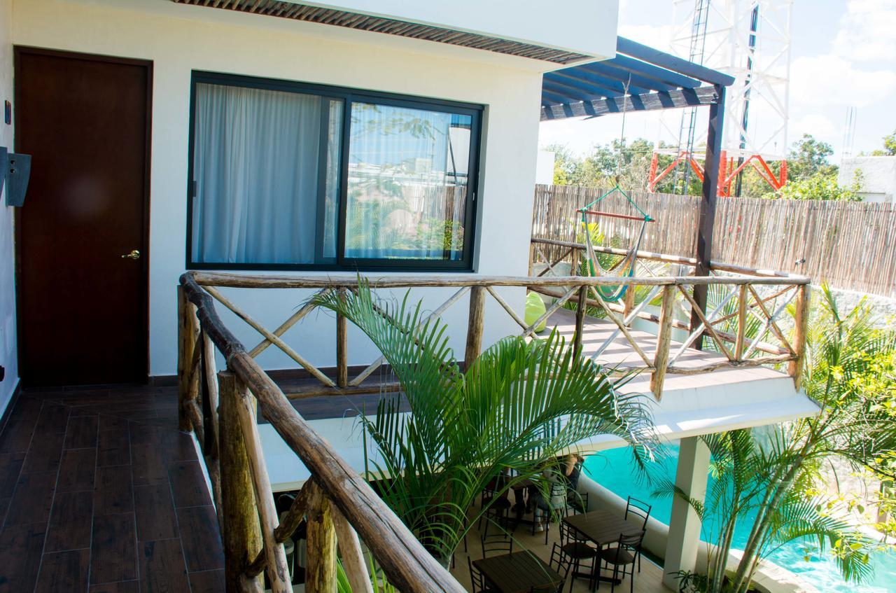 Junior Suite with Pool View